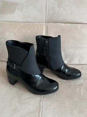 🔥New with Box🔥 Trotter Quality Winter, Stormy Rain Boots, Leather Sock